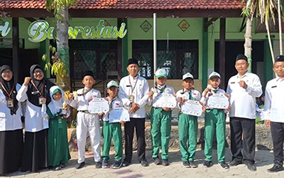 Enam Siswa MIN 2 Tuban Sabet Medali di Kejurnas Pencak Silat 2024